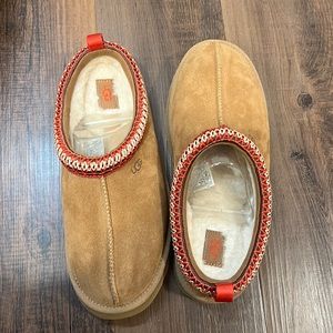 Tazz UGG slippers